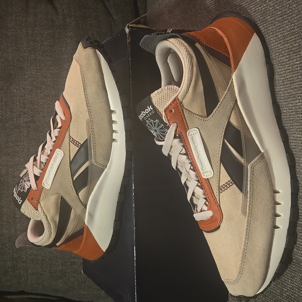 Reebok 'CL' Legacy